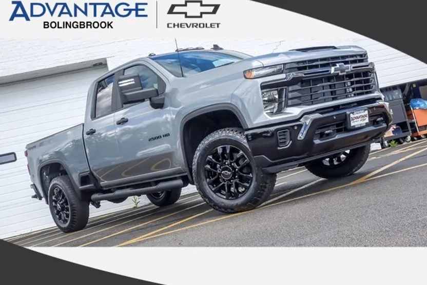 2026 Chevrolet Silverado 2500HD Custom photo 1