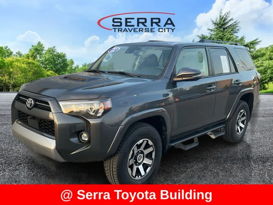 2022 Toyota 4Runner TRD Off-Road Premium photo 1