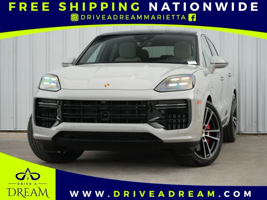 2024 Porsche Cayenne Turbo E-Hybrid Coupe photo 1