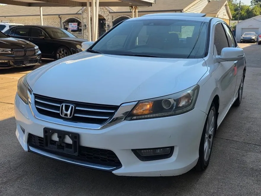 2015 Honda Accord EX-L photo 1
