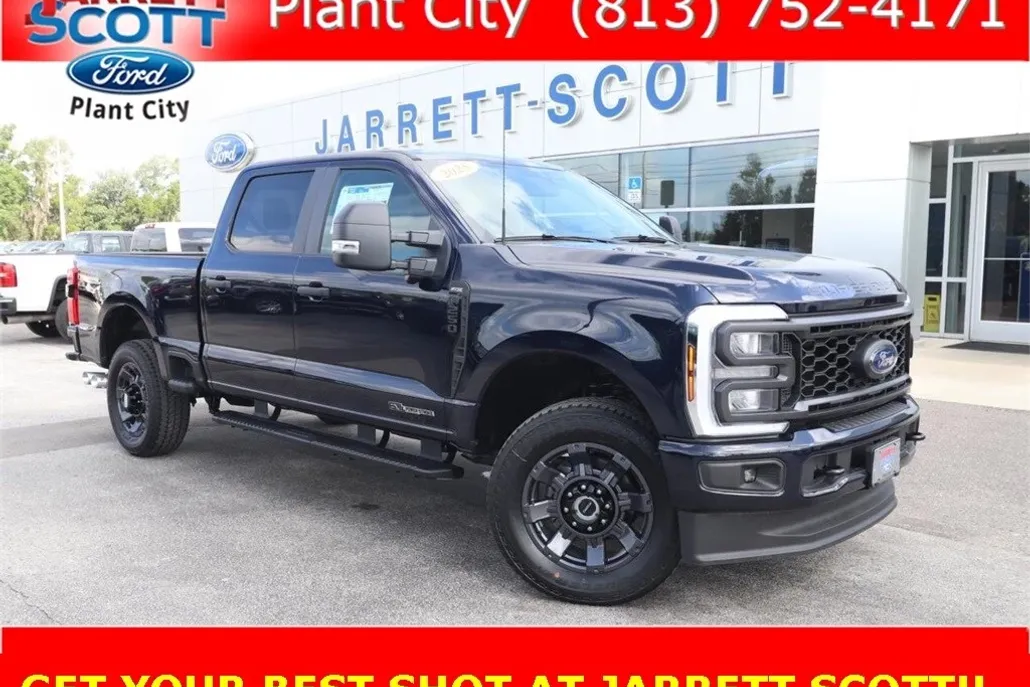 2025 Ford F-250 XL photo 1