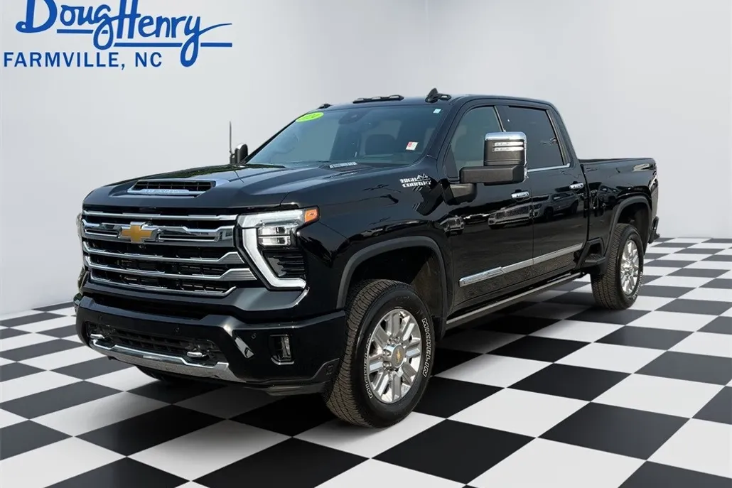 2024 Chevrolet Silverado 2500HD High Country photo 1