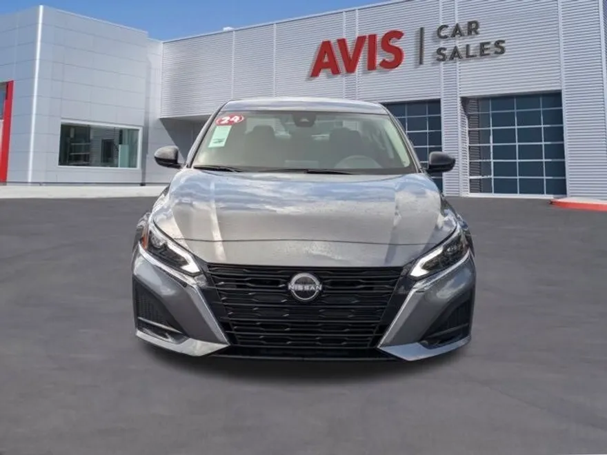 2024 Nissan Altima 2.5 SV photo 1