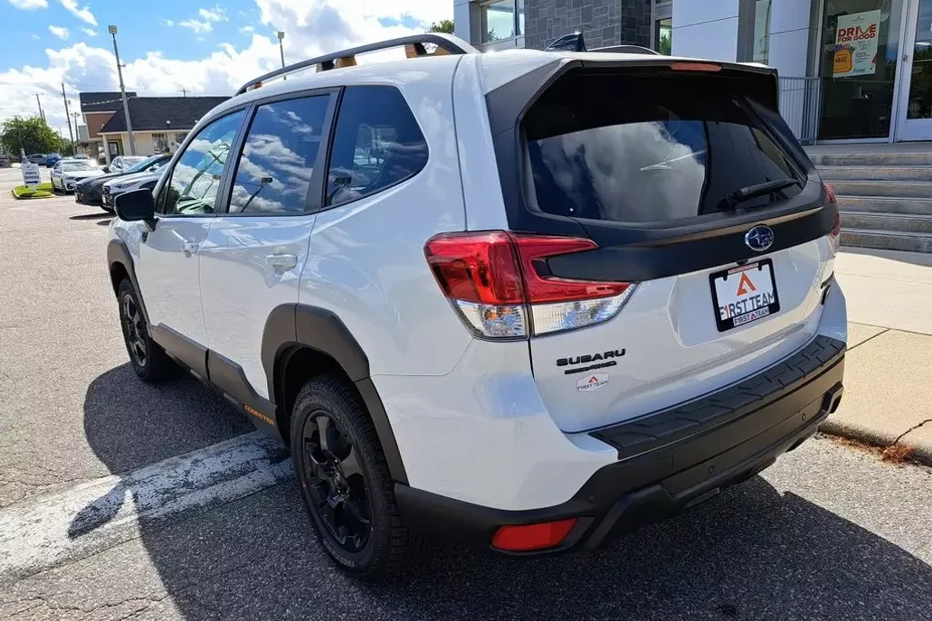 2025 Subaru Forester Wilderness photo 1
