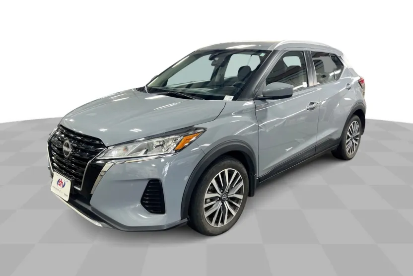2024 Nissan Kicks SV photo 1