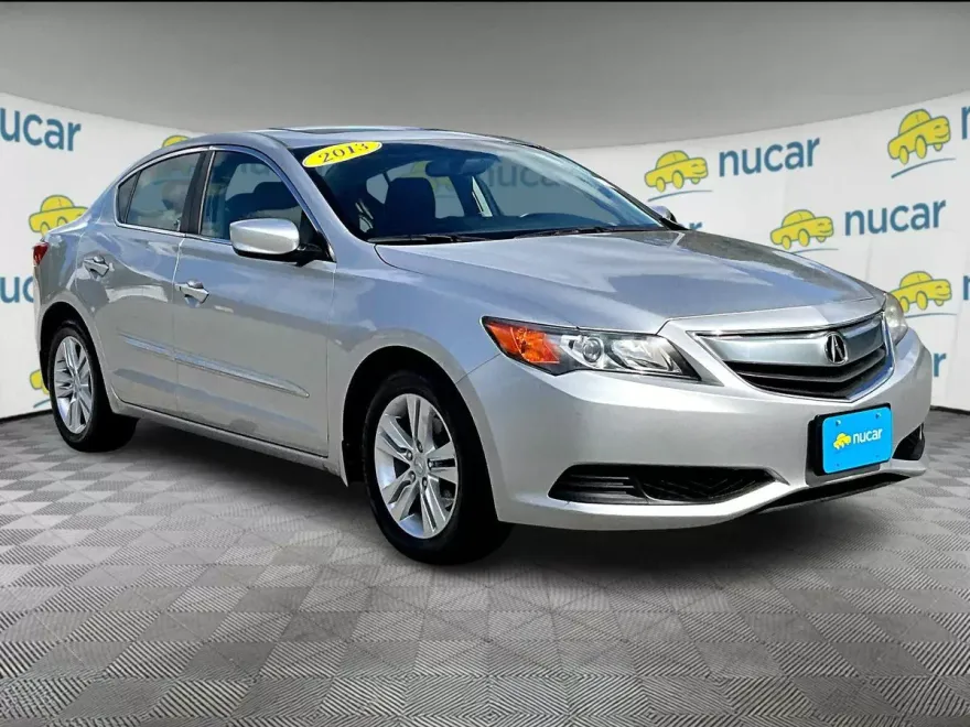 2013 Acura ILX 2.0L photo 1