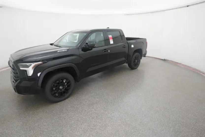 2026 Toyota Tundra Limited CrewMax photo 1