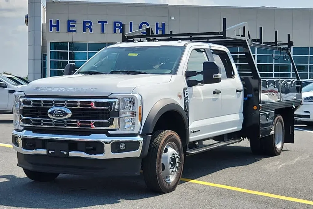 2024 Ford F-450 XL photo 1