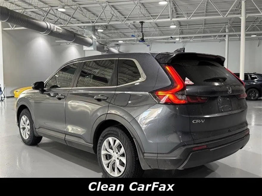 2025 Honda CR-V LX photo 1