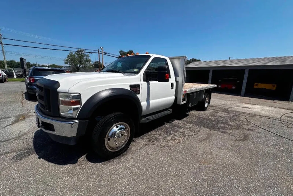 2008 Ford F-450 photo 1