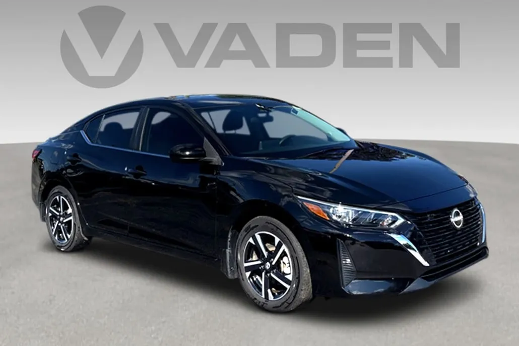 2024 Nissan Sentra SV photo 1