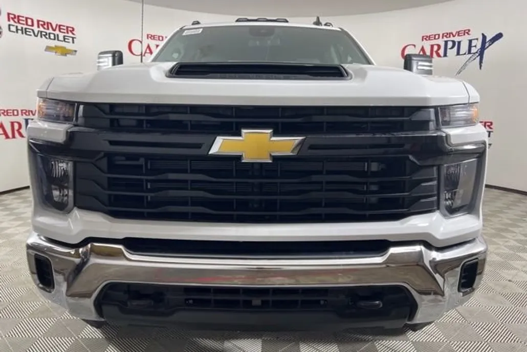 2025 Chevrolet Silverado 3500HD Work Truck photo 1