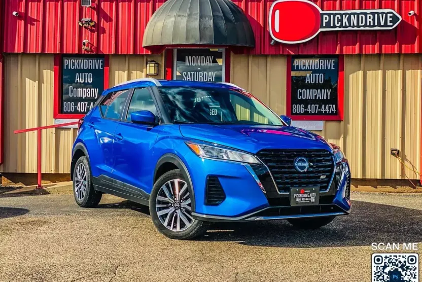 2023 Nissan Kicks SV photo 1