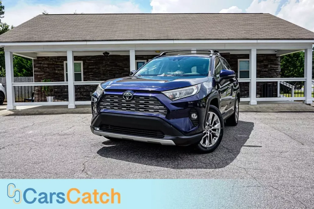 2019 Toyota RAV4 Limited photo 1