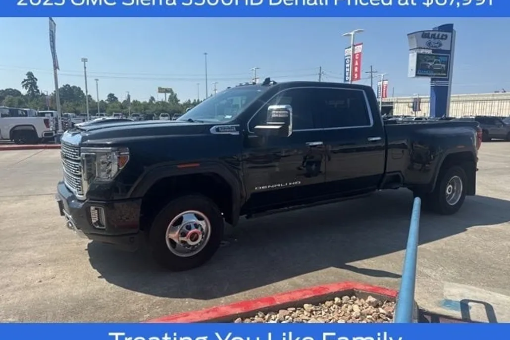 2023 Gmc Sierra HD Denali photo 1