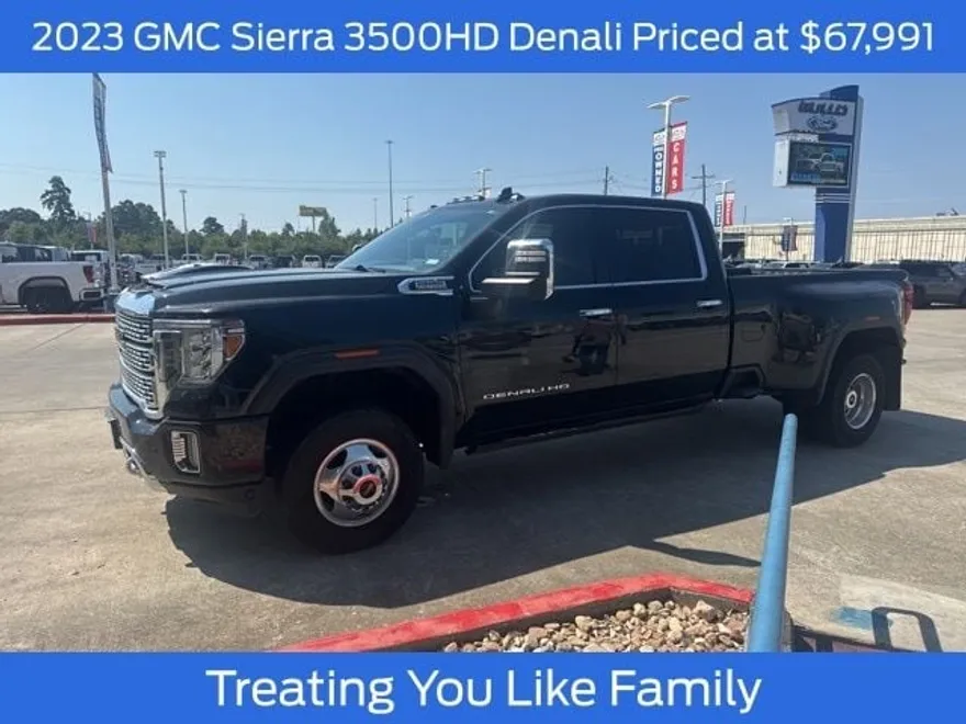 2023 Gmc Sierra HD Denali photo 1