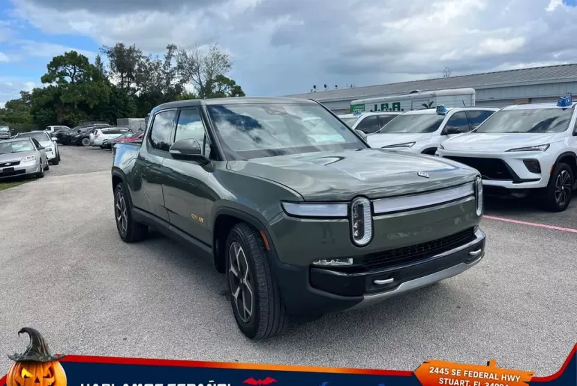 2022 Rivian R1T Launch Edition photo 1