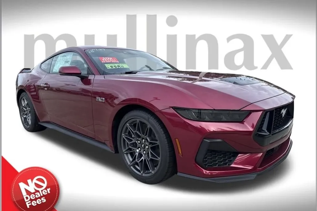 2025 Ford Mustang GT Premium photo 1