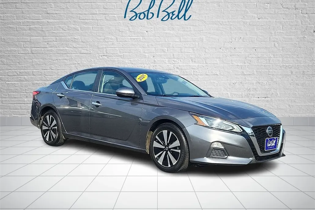 2021 Nissan Altima 2.5 SV photo 1
