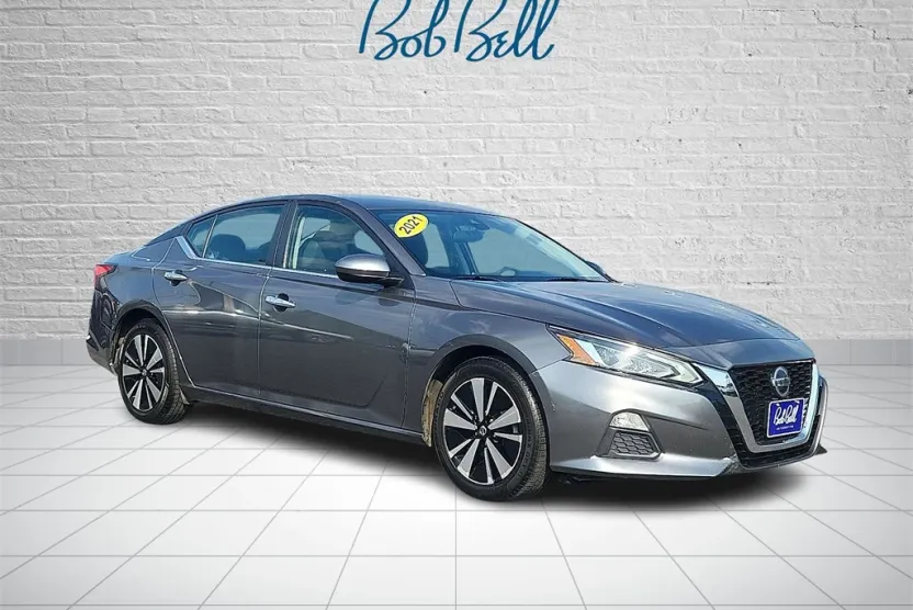 2021 Nissan Altima 2.5 SV photo 1