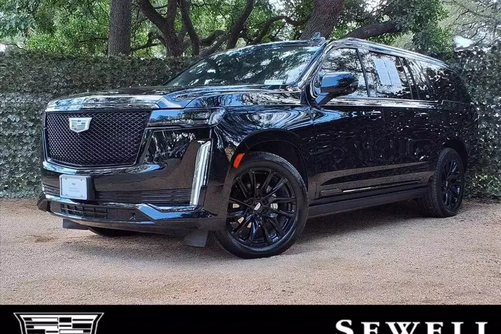 2023 Cadillac Escalade ESV Sport Platinum photo 1