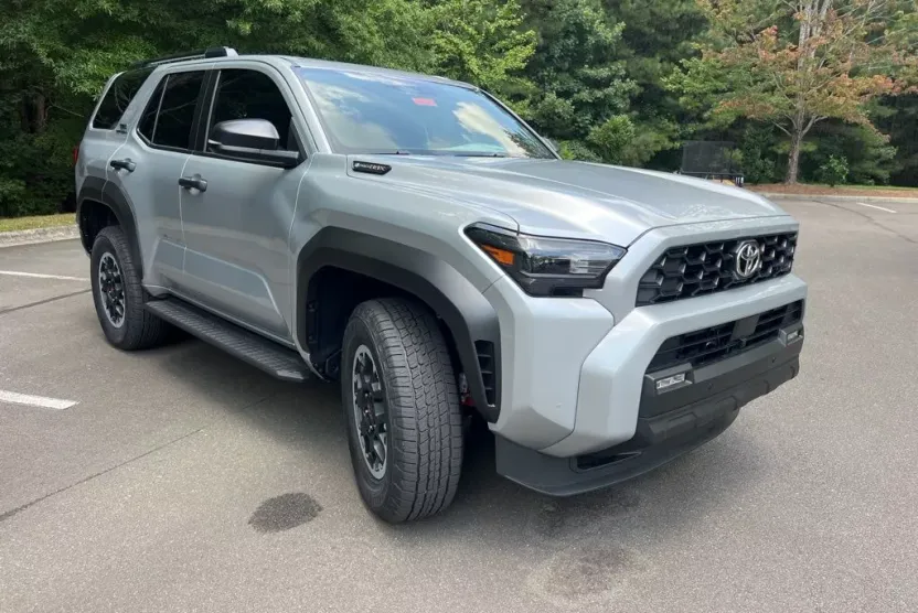 2025 Toyota 4Runner TRD Off-Road photo 1