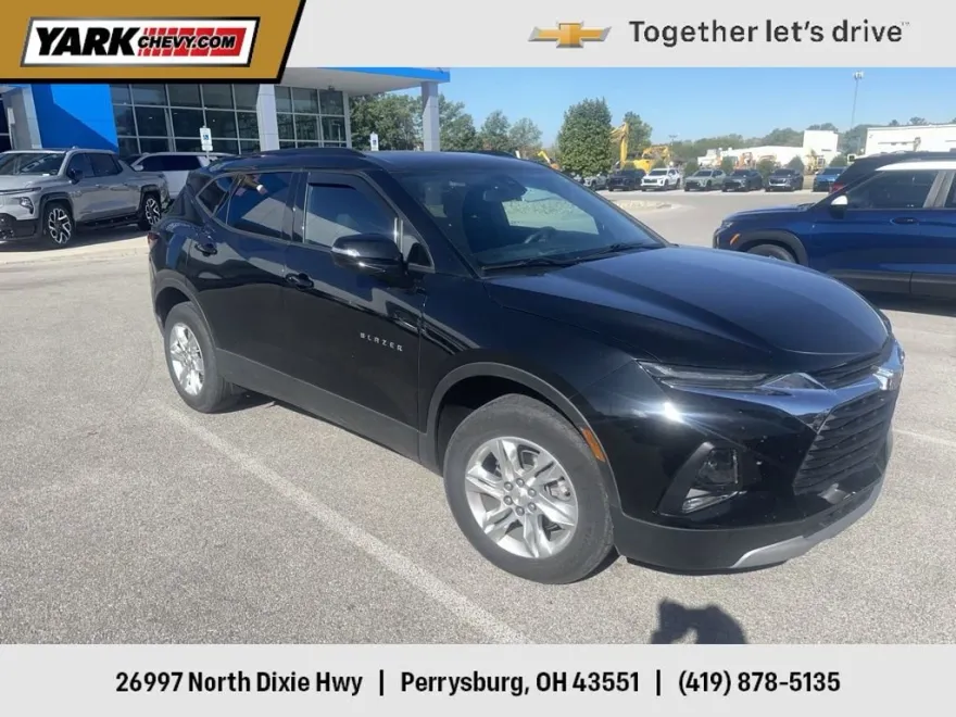 2022 Chevrolet Blazer 2LT photo 1