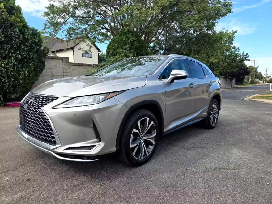 2022 Lexus RX 450h AWD photo 1