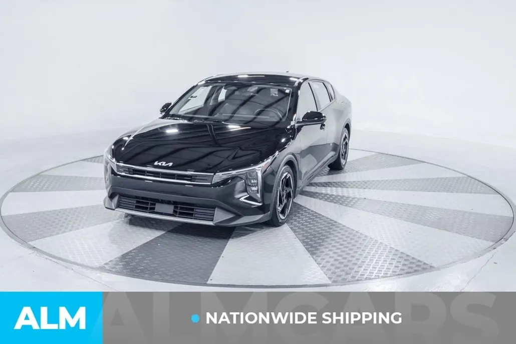 2025 Kia K4 EX photo 1