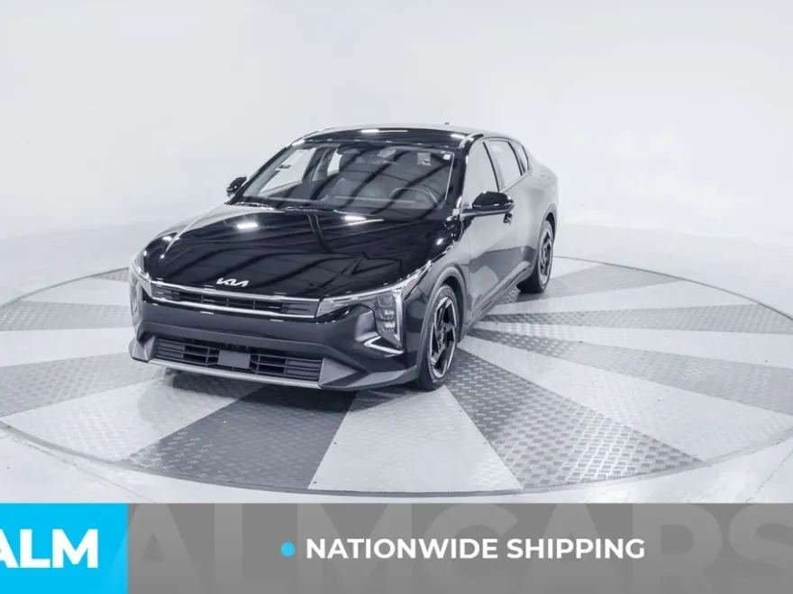 2025 Kia K4 EX photo 1
