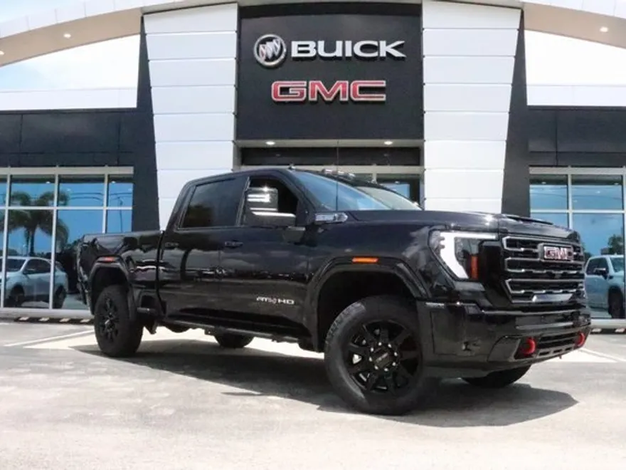 2025 Gmc Sierra 2500 HD AT4 photo 1