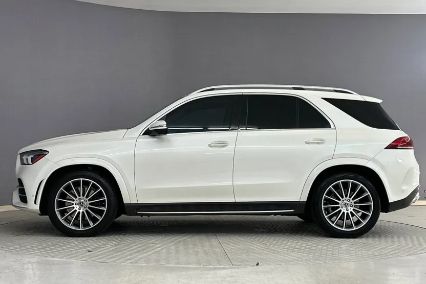 2020 Mercedes Benz GLE 450 4MATIC photo 1