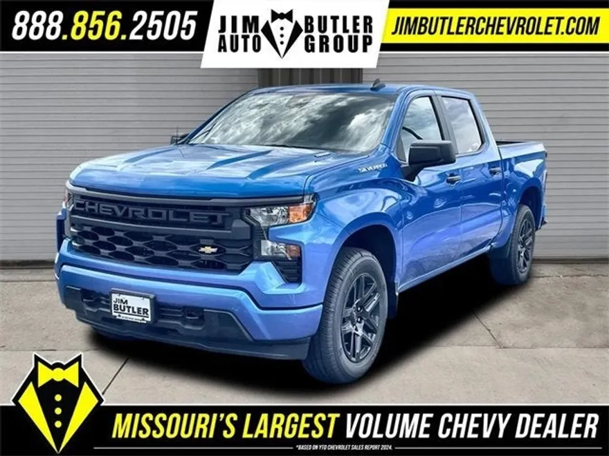 2025 Chevrolet Silverado 1500 Custom photo 1