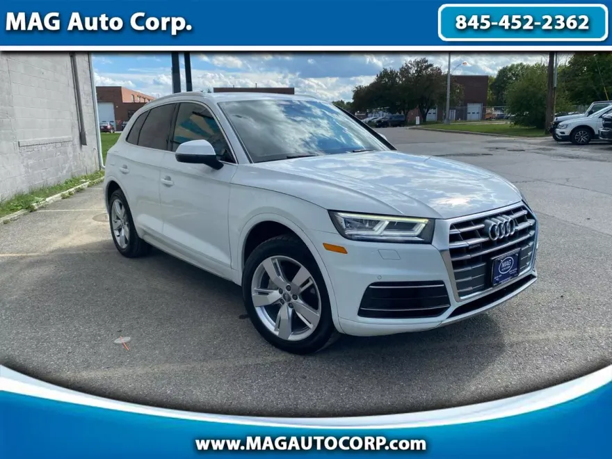 2019 Audi Q5 Premium Plus photo 1