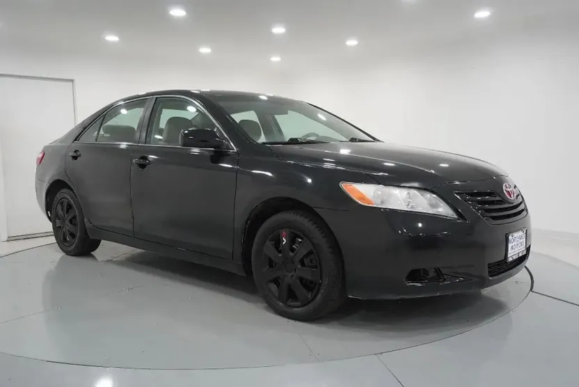 2009 Toyota Camry XLE photo 1