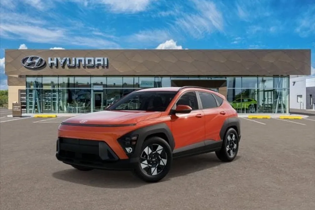 2025 Hyundai Kona SEL photo 1