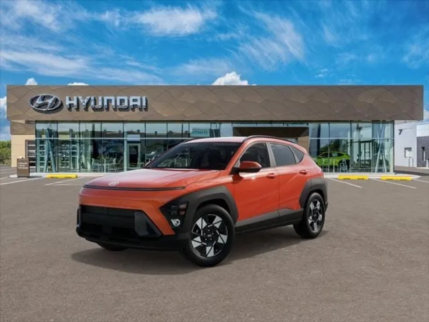2025 Hyundai Kona SEL photo 1