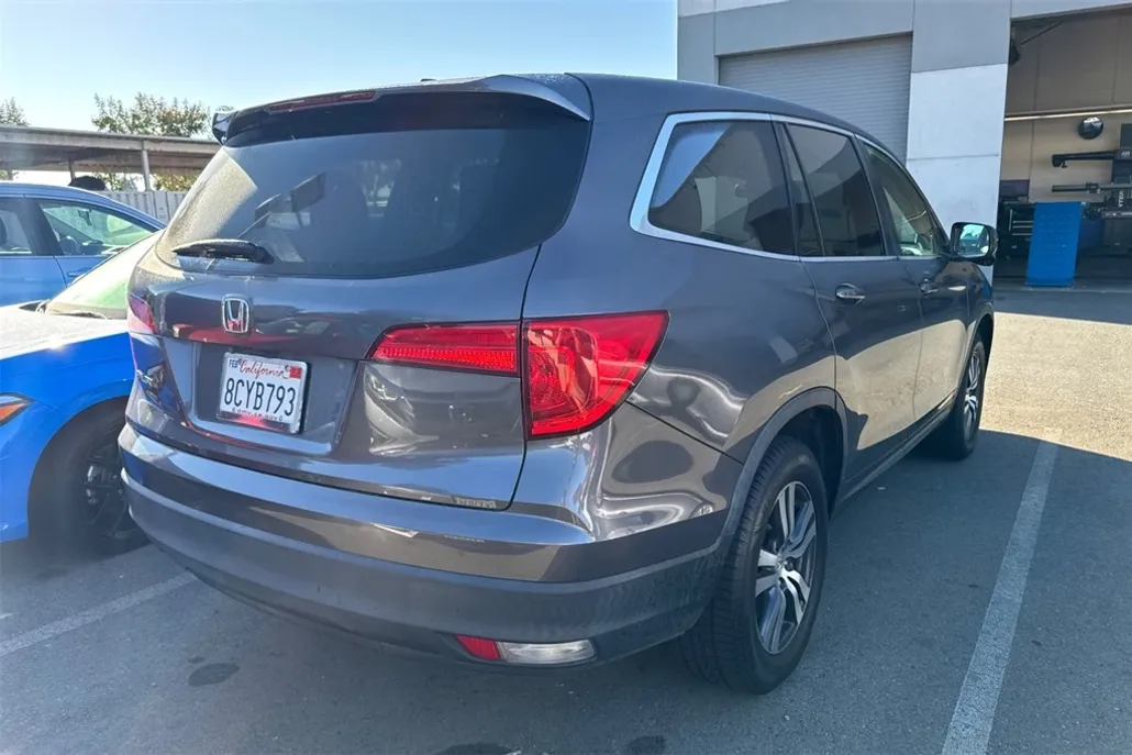 2018 Honda Pilot EX-L photo 1
