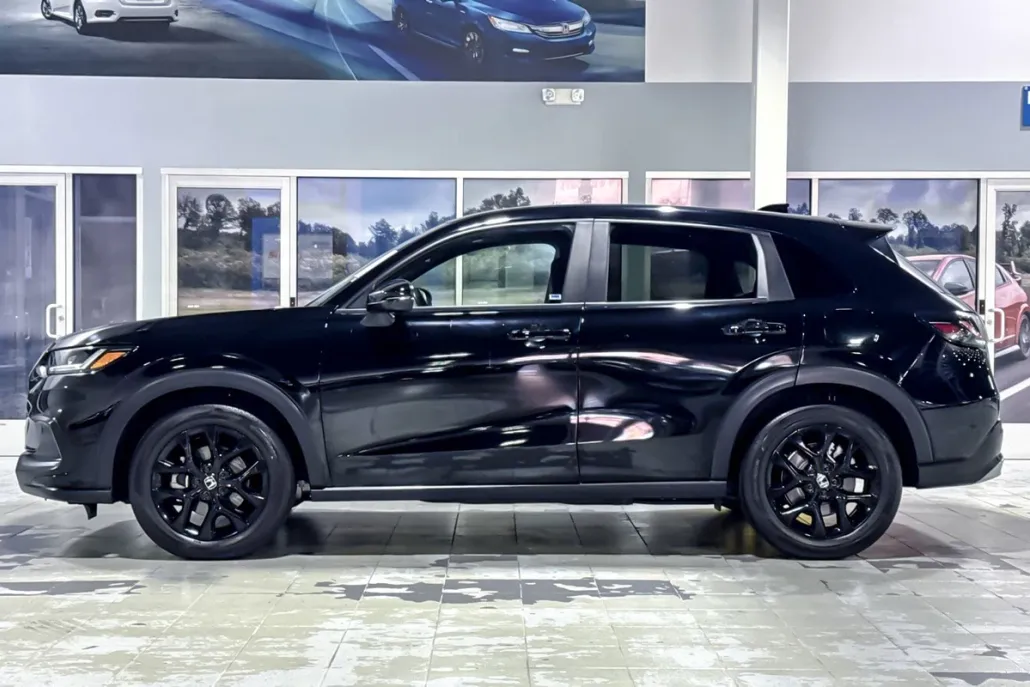 2024 Honda HR-V Sport photo 1