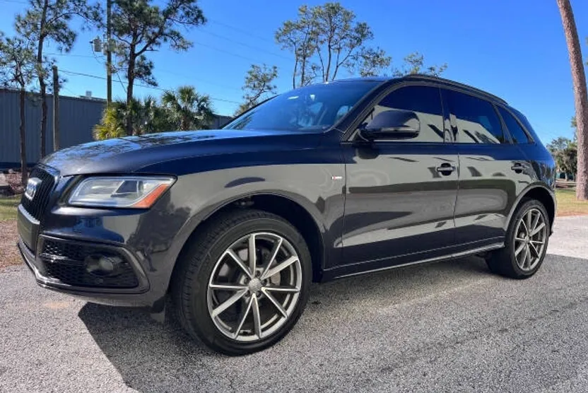 2016 Audi Q5 3.0T Premium Plus photo 1