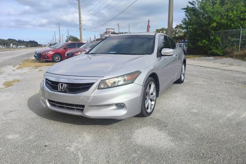 2012 Honda Accord EX-L V6 photo 1