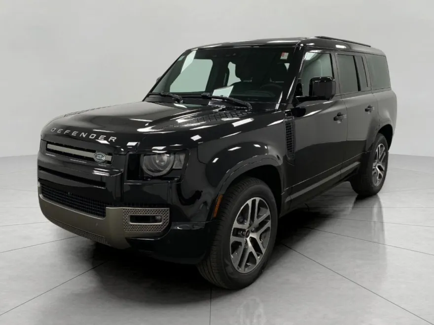 2025 Land Rover Defender X-Dynamic SE photo 1