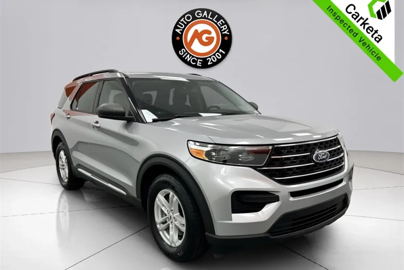 2021 Ford Explorer XLT photo 1