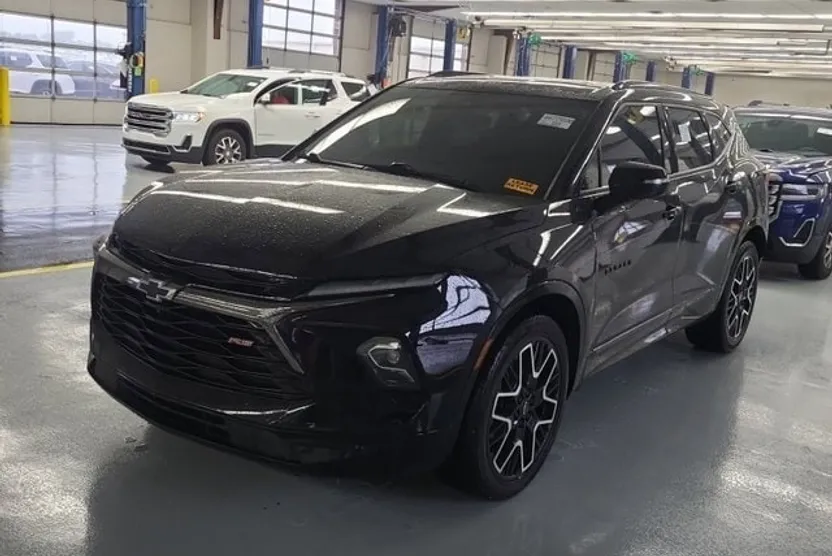 2024 Chevrolet Blazer RS photo 1