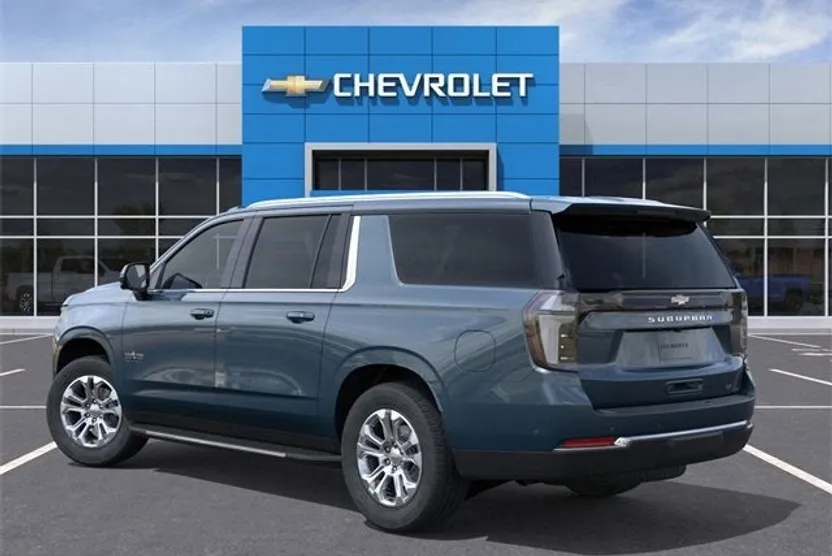 2026 Chevrolet Suburban LT photo 1