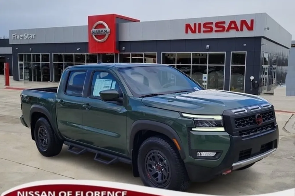 2025 Nissan Frontier PRO-X photo 1
