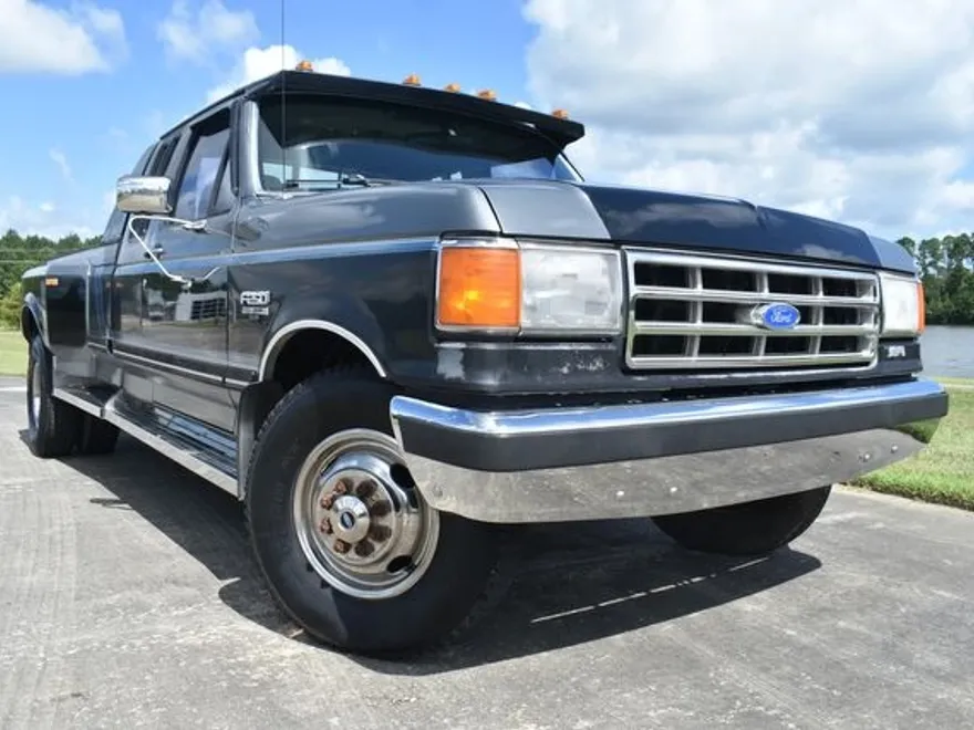 1988 Ford F-350 XLT Lariat photo 1