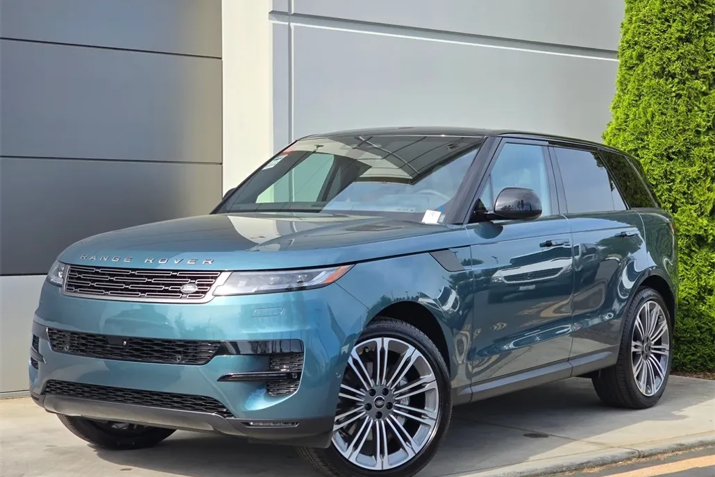 2025 Land Rover Range Rover Sport SE photo 1