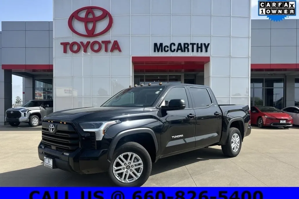 2024 Toyota Tundra SR5 photo 1
