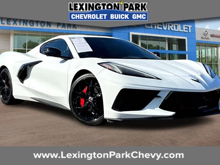 2022 Chevrolet Corvette Stingray 2LT photo 1
